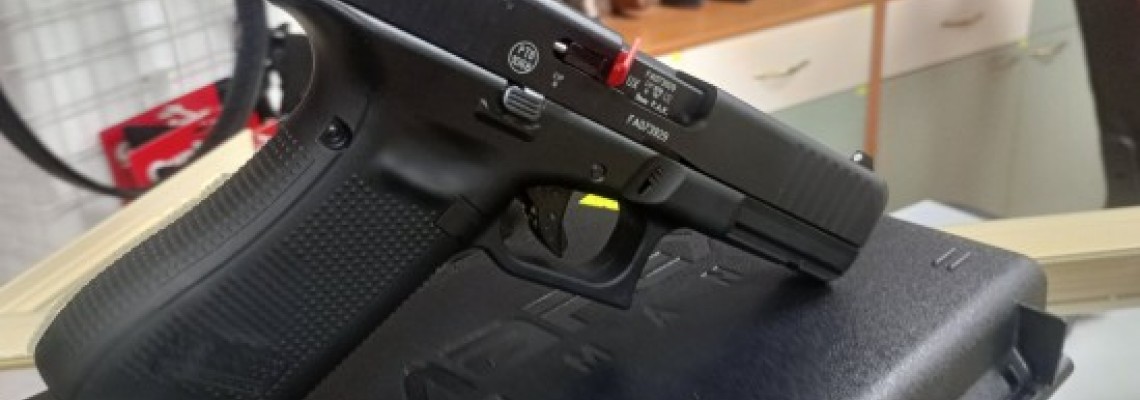 Газов пистолет Glock 17 Gen5 9mm P.A.K. Umarex – Лицензиран модел