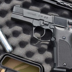 Въздушен пистолет Walther CP88 с СО2, cal. 4,5 mm /black/